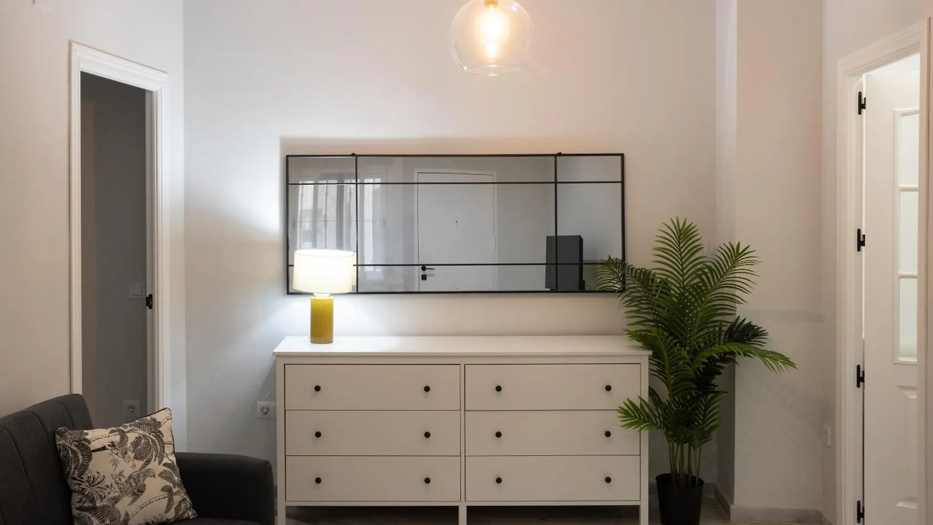Guadalquivir Urban Apartment Séville