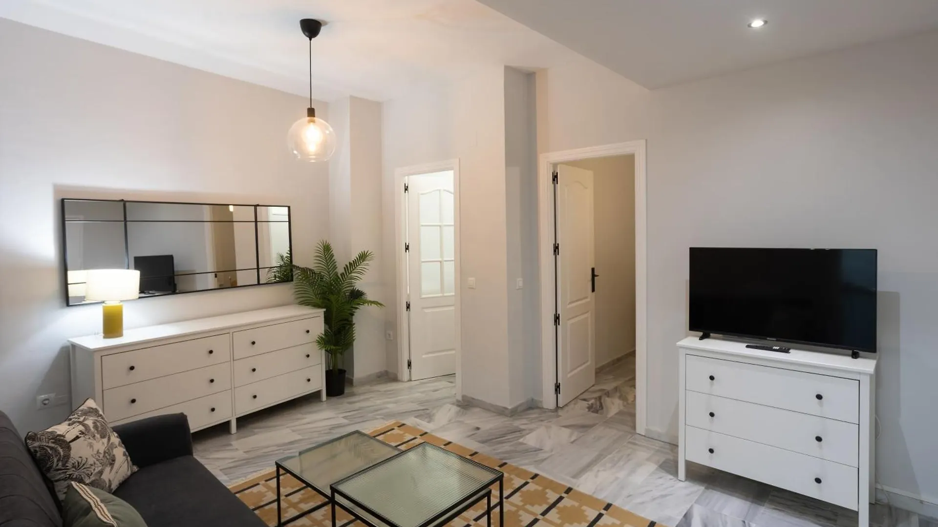 Guadalquivir Urban Apartment Séville