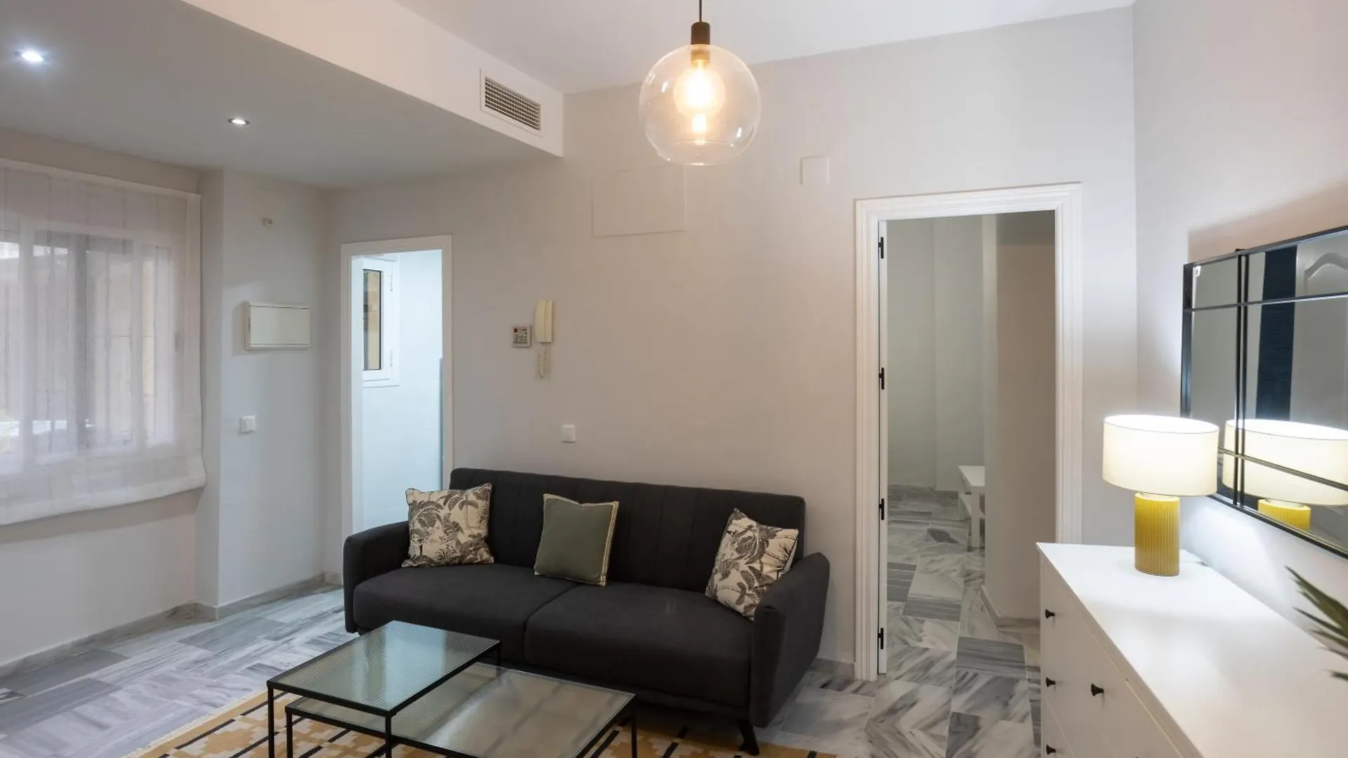 Guadalquivir Urban Apartment Séville